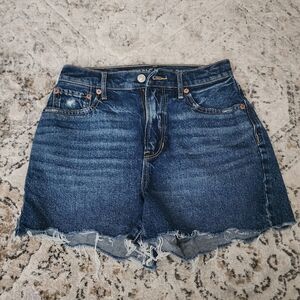 AE shorts
